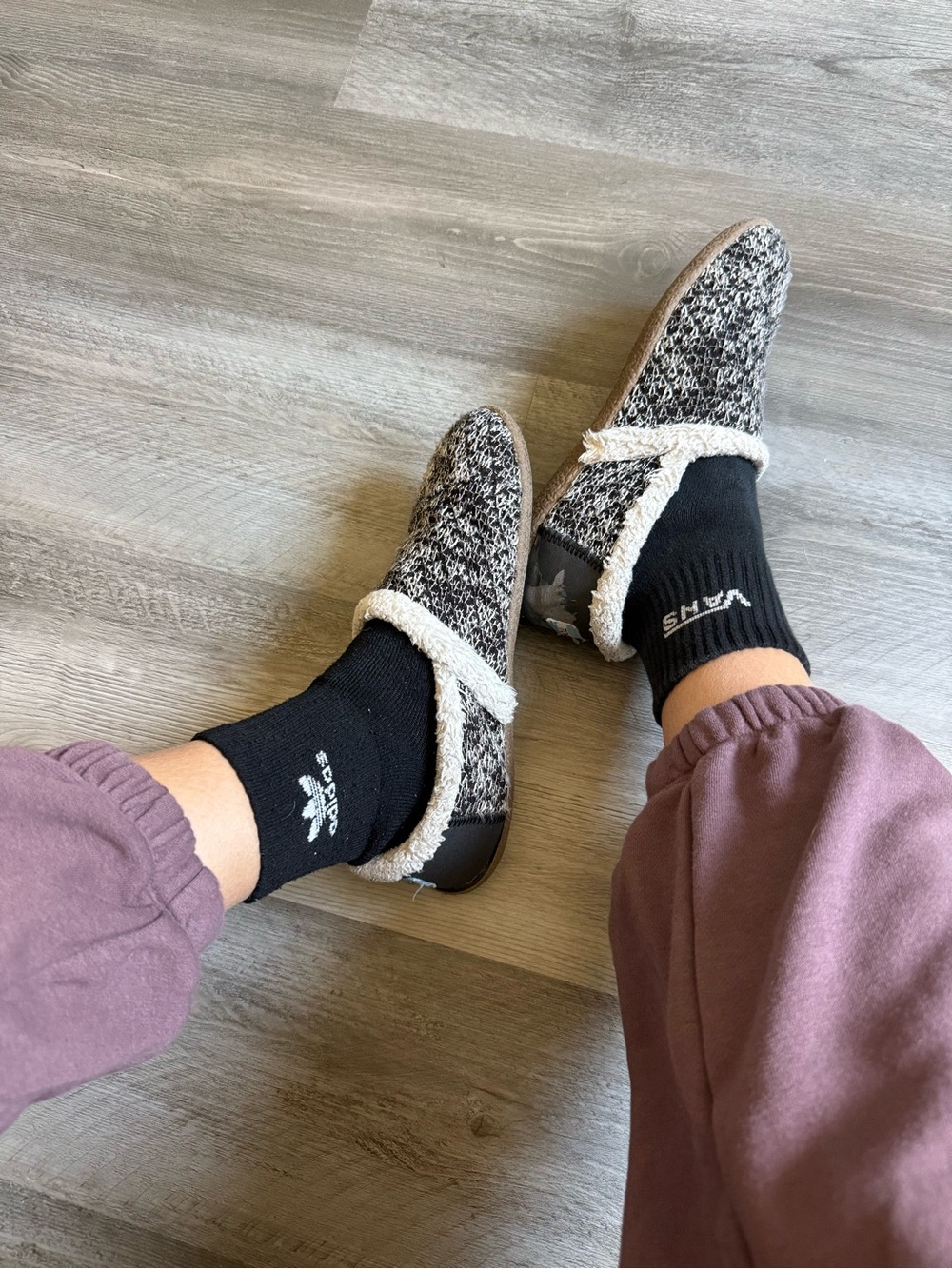 Mismatched VANS Adidas Over Ankle Black Socks Gym Workout Used